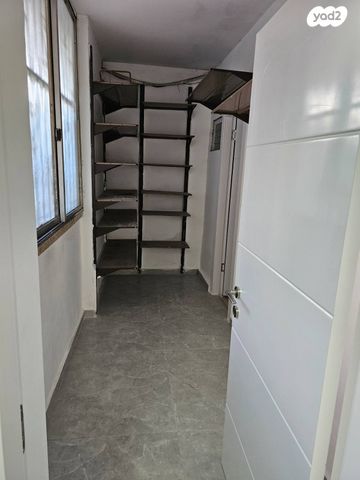 דירה, הרצל 105, שעריים, רחובות