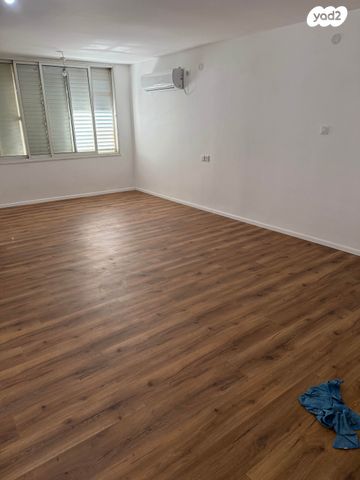 דירה, נחושתן 4, גבעת הזיתים, פסגת לוד, לוד