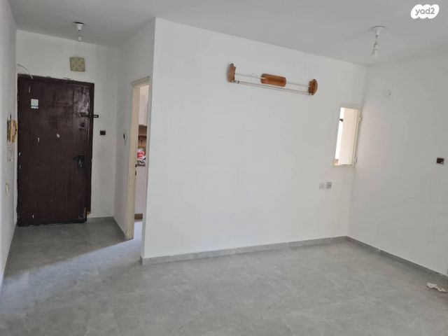 דירה, הרצל 105, שעריים, רחובות