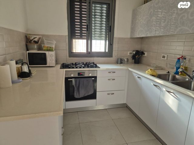 דירה, יוסף אבו 10, נתיבות מערב, נתיבות