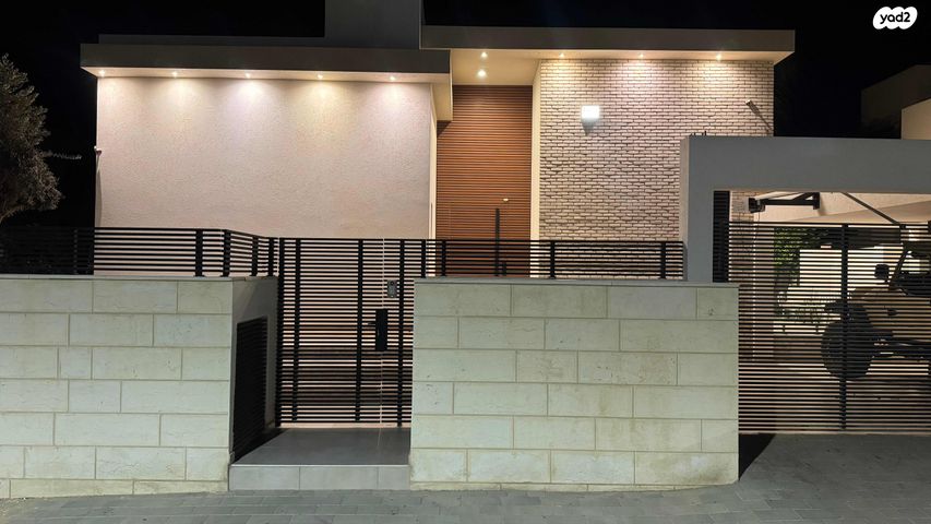 בית פרטי/ קוטג', פרופ' דן שכטמן 12, השחר, דימונה