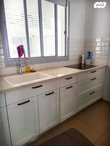 דירה, האימהות 10, סביוני נצר סירני, נס ציונה