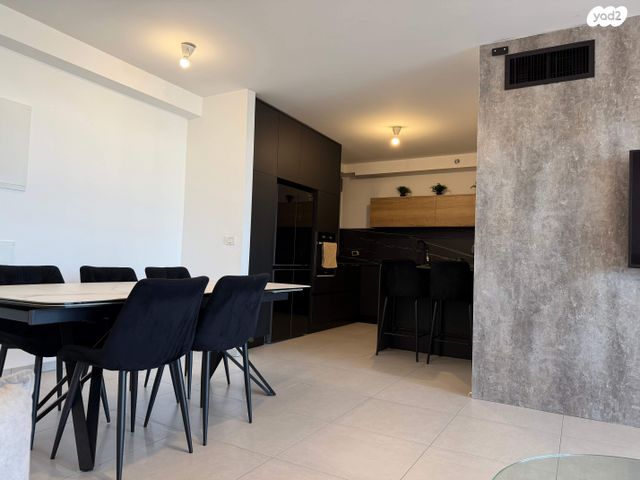 דירה, הגפן 4, כרמי הנדיב, אחוזת רוטנר, קרית מלאכי