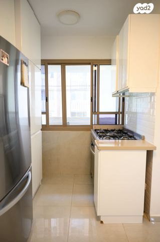 דירה, הדקל 17, מנחם בגין, עכו