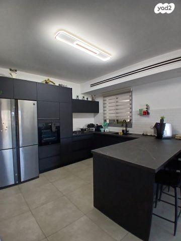 דירה, ברקת 23, אבני חן, חריש