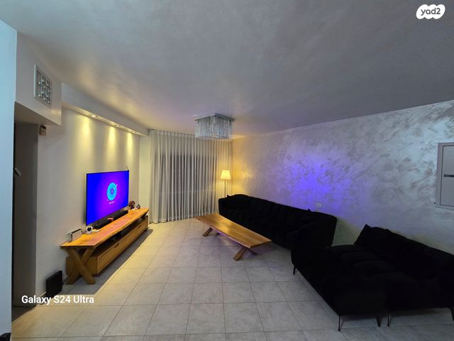 דירה, שדרות יוהנה ז'בוטינסקי 60, נווה זאב, נאות אילן, באר שבע