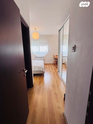 דופלקס, קוצן זהוב 1, עלמון, עלמון