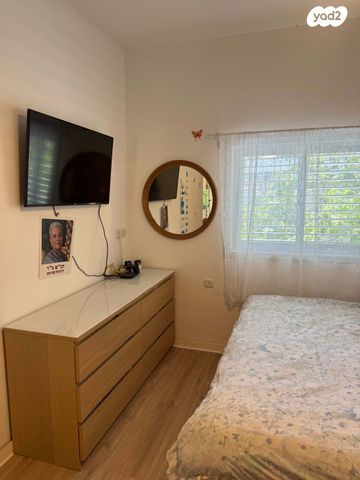 דירה, משה שרת 39, שכונת בן גוריון, מרכז העיר ג', רמת גן