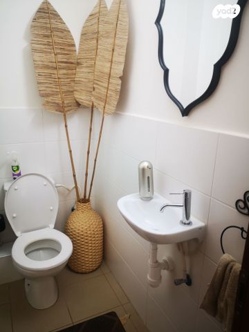 דירה, דוד טבצ'ניק 11, נווה גן, פתח תקווה