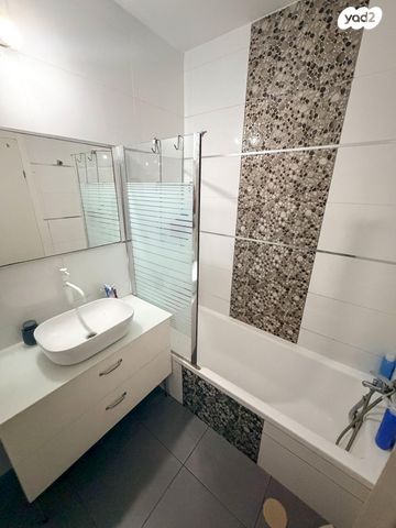 דירה, שביל חודשי השנה 16, נווה הדרים, אשקלון