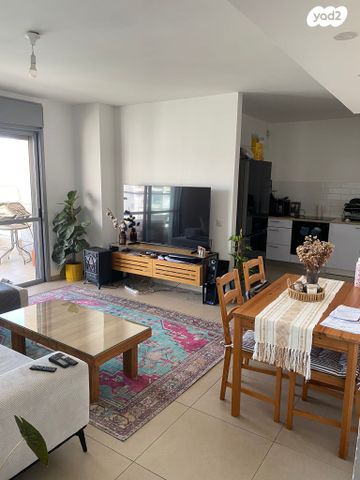 דירה, אליהו הנביא 52, פסגות אפק, ראש העין