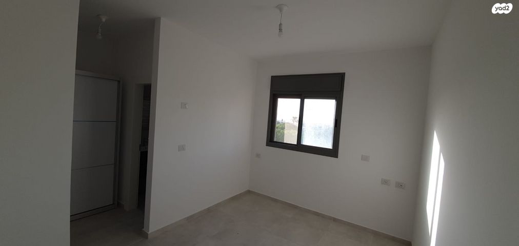 דירה, אגם 17, נשר, ערד