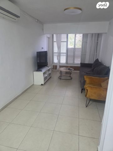 דירה, חסן בן גרא 4, רובע ו', אשדוד