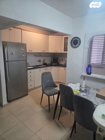 דירה, חסן בן גרא 4, רובע ו', אשדוד