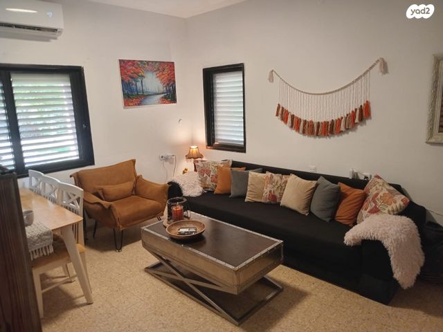 אשדות יעקב מאוחד 1