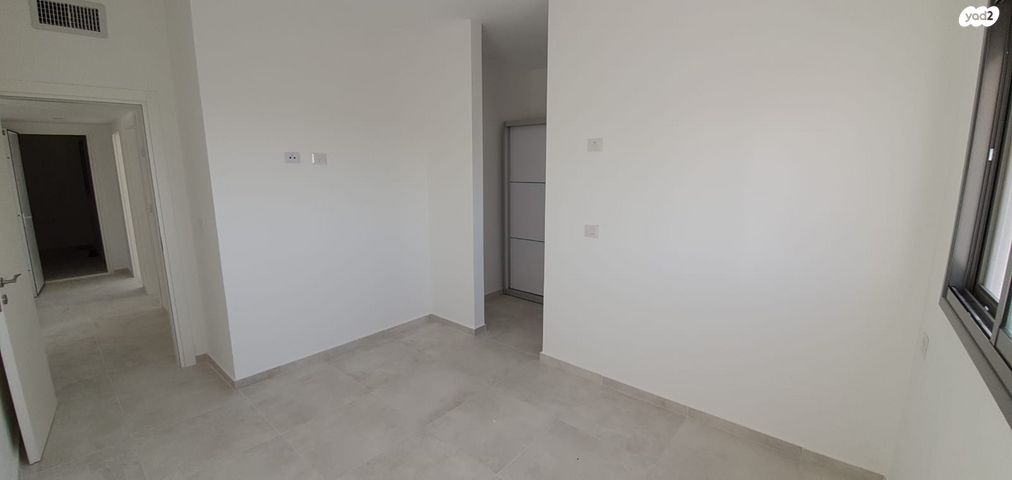 דירה, אגם 17, נשר, ערד