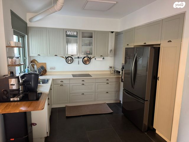 דירת גן, הפלמ"ח 1, הל"ה, גבעתיים