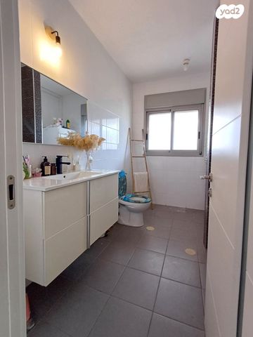 דירה, עוגן 12, גלי כרמל, טירת כרמל