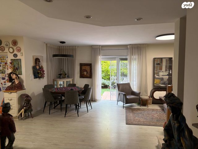 בית פרטי/ קוטג', יהלום 10, אבני חן, רחובות