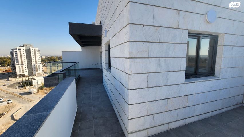 גג/ פנטהאוז, הגפן 1, כרמי הנדיב, אחוזת רוטנר, קרית מלאכי