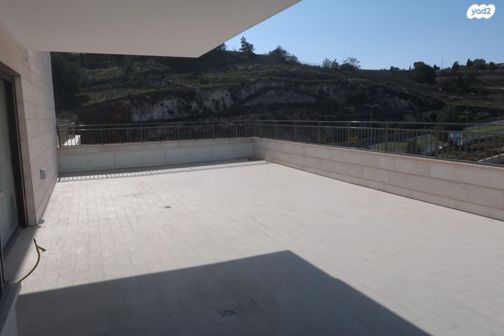 גג/ פנטהאוז, פרופסור יעקב נאמן 1, מורדות ארנונה, ירושלים