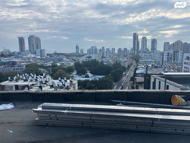 דירה, השר רבינוביץ 3, הנביאים, בת ים