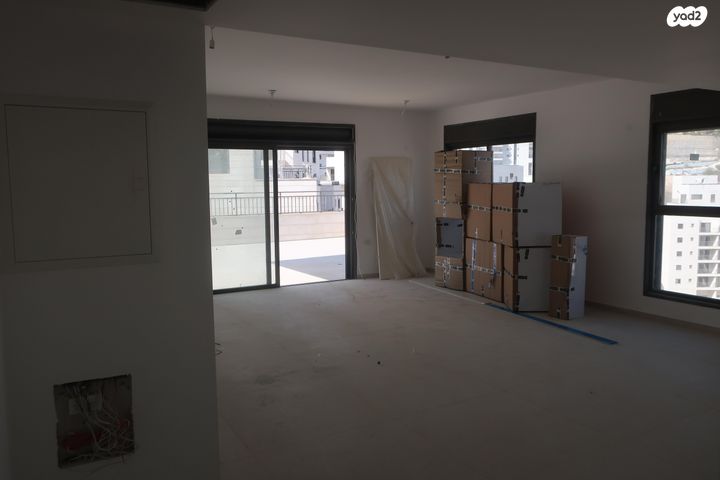 גג/ פנטהאוז, פרופסור יעקב נאמן 1, מורדות ארנונה, ירושלים