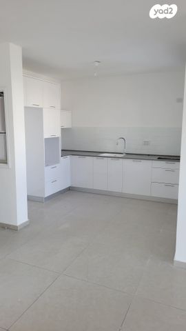 דירה, שדרות עמק חפר 55, שקמים ואגמים, אשקלון