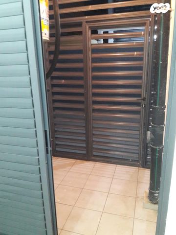 דירת גן, אלברט איינשטיין 8, פסגות אפק, ראש העין