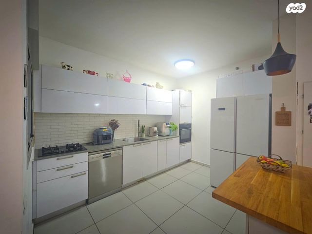 דירה, אלוף רחבעם זאבי 4, הדר המושבות החדשה / אם המושבות החדשה, פתח תקווה