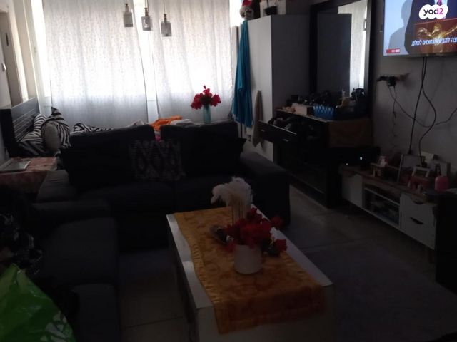 יוסף שפרינצק 34