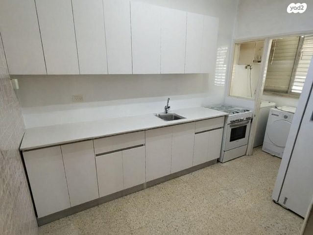 א.ד. גורדון 30