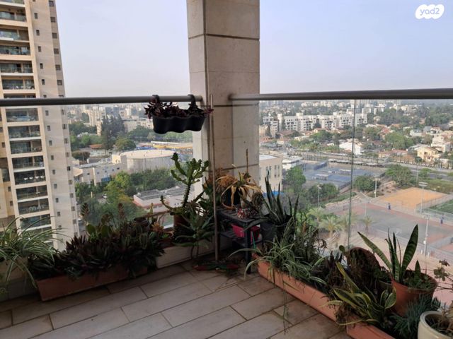 דירה, יצחק רבין 4, פסגת אונו, קרית אונו