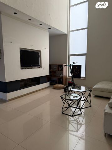 בית פרטי/ קוטג', אלכסנדר פן 4, בית אריה / עופרים, בית אריה / עופרים