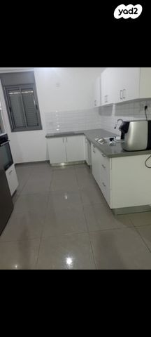 דירת גן, שדרות עמק חפר 29, שקמים ואגמים, אשקלון