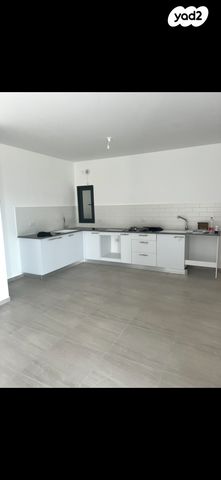 דירה, הרב שך 38, רמת שלמה, ירושלים