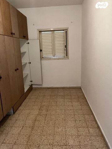 דירה, מנוחה ונחלה 6, ג' / מרכז מזרח העיר, רחובות