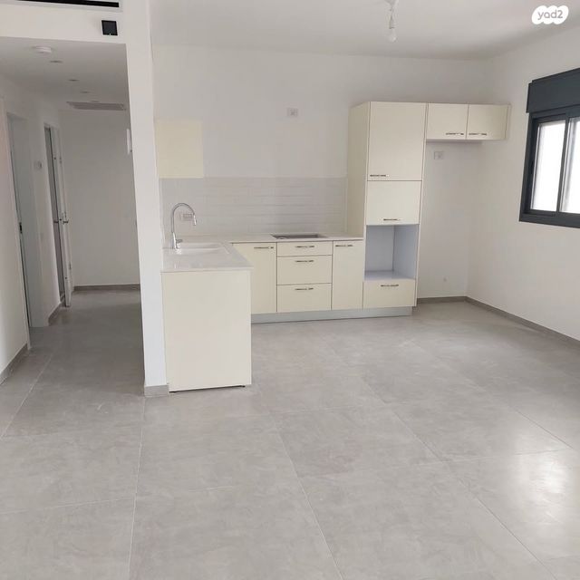 דירה, יהדות איטליה 24, רמת יורם, נתיבות