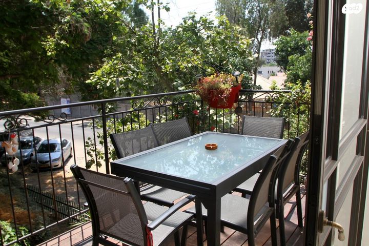 דירה, אחד העם 85, המרכז השקט / מרכז העיר, פתח תקווה