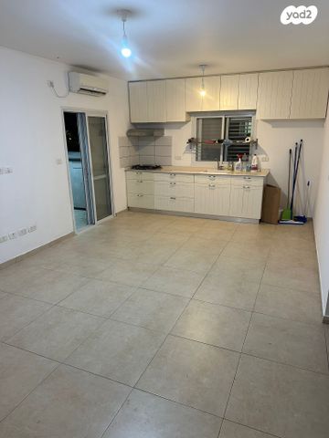 דירה, השיירות 8, קרית שלום, תל אביב יפו