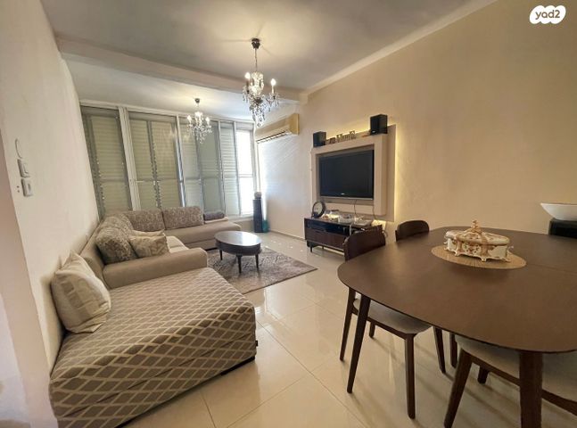 ארתור רופין 4