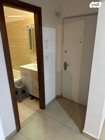 דירה, השיירות 8, קרית שלום, תל אביב יפו