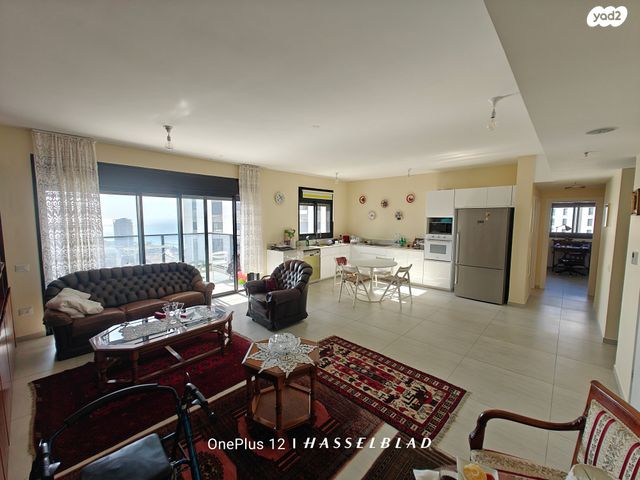 דירה, אמנון ליפקין שחק 6, נוף הטיילת, נתניה