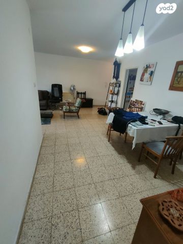 דירה, הגליל 43, מרכז, כפר סבא