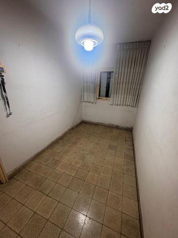 דירה, רבי עקיבא 15, רסקו ב', חולון