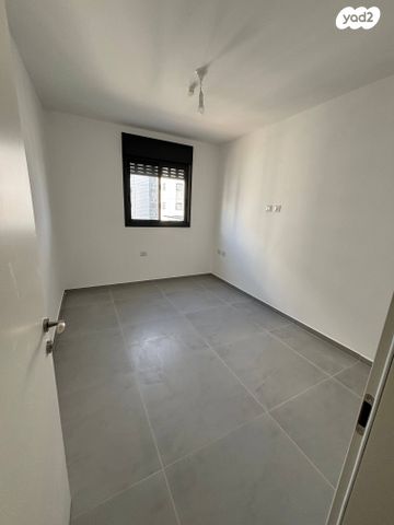 דירה, הגפן 5, כרמי הנדיב, אחוזת רוטנר, קרית מלאכי