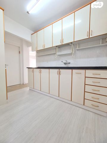 דירה, קהילת קנדה 23, יפו ד', גבעת התמרים, תל אביב יפו