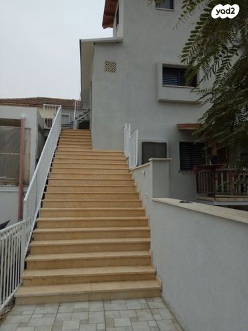 דירה, ראש הניקרה 52, גבעת אולגה, חדרה