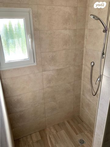 דירה, שדרות וייצמן 13, מוצקין הותיקה, קרית מוצקין