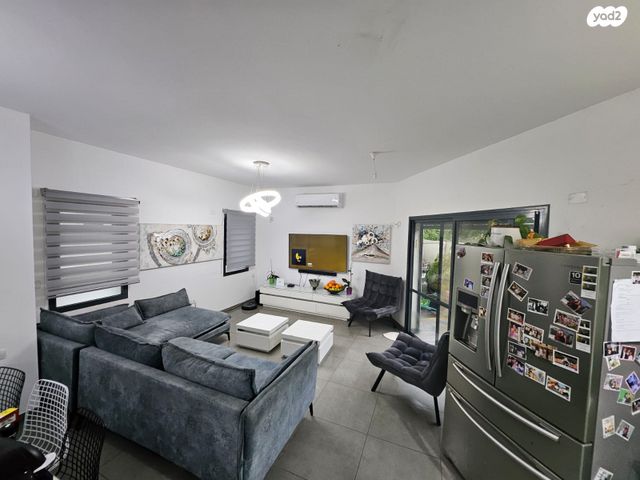 דו משפחתי, תחכמוני 1, נווה הדרים, פרדס חנה כרכור